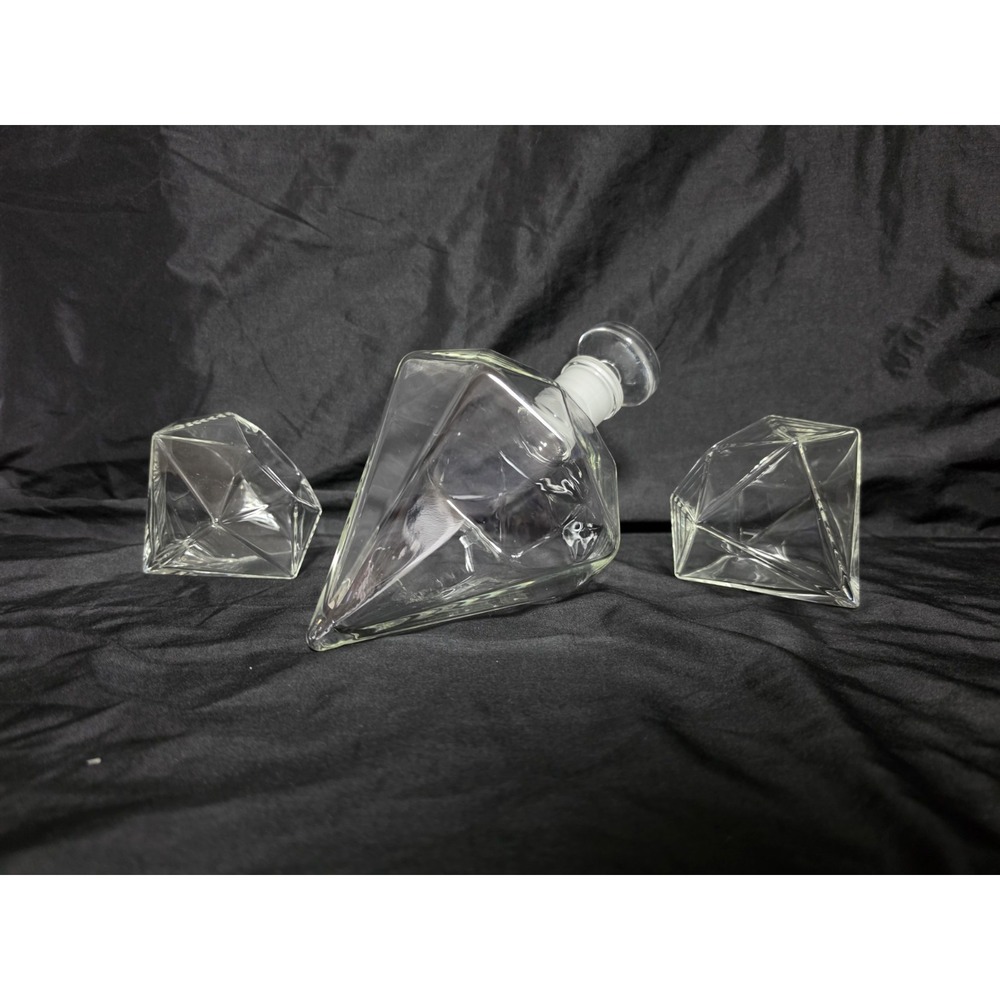 Diamond Shaped Decanter and 2 Diamond Shaped Whiskey Glasses